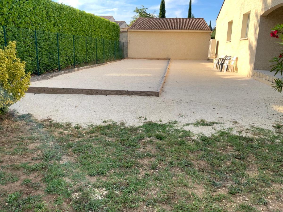 Gite Les Oliviers 10 Pers Piscine Au Calme 4 Etoiles Saint-Laurent-la-Vernède Exterior foto